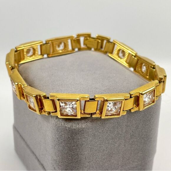 Vintage Gold Plated Cubic Zirconia CZ Radiant Cut Link Tennis Bracelet 7” - Picture 3 of 7